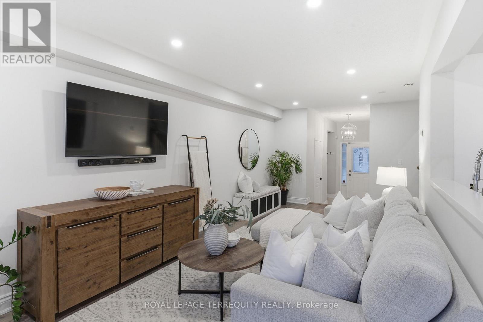 67 Merchants Avenue, Whitby, Ontario  L1P 1S5 - Photo 9 - E12924804