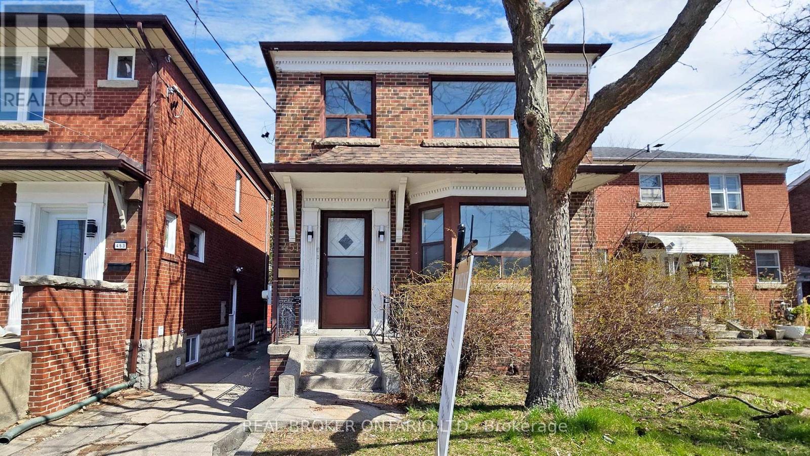 451 Donlands Avenue, Toronto, Ontario  M4J 3S4 - Photo 1 - E12924844