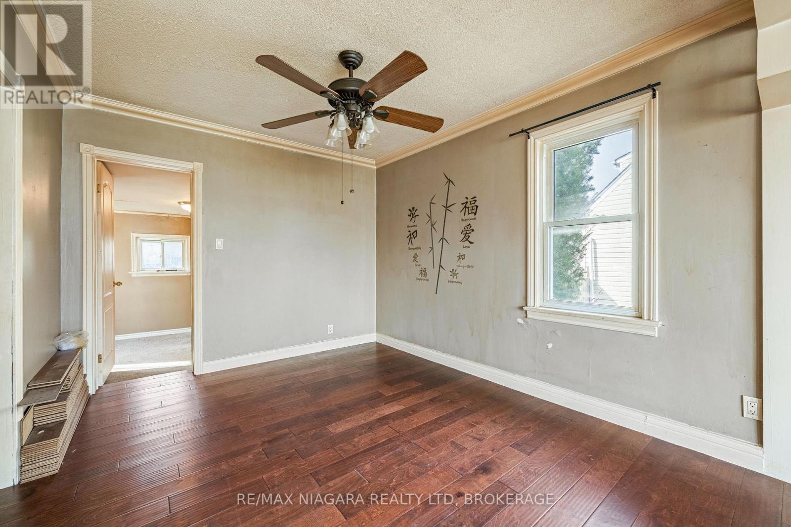 12 Admiral Road, St. Catharines, Ontario  L2P 1G5 - Photo 13 - X12924684