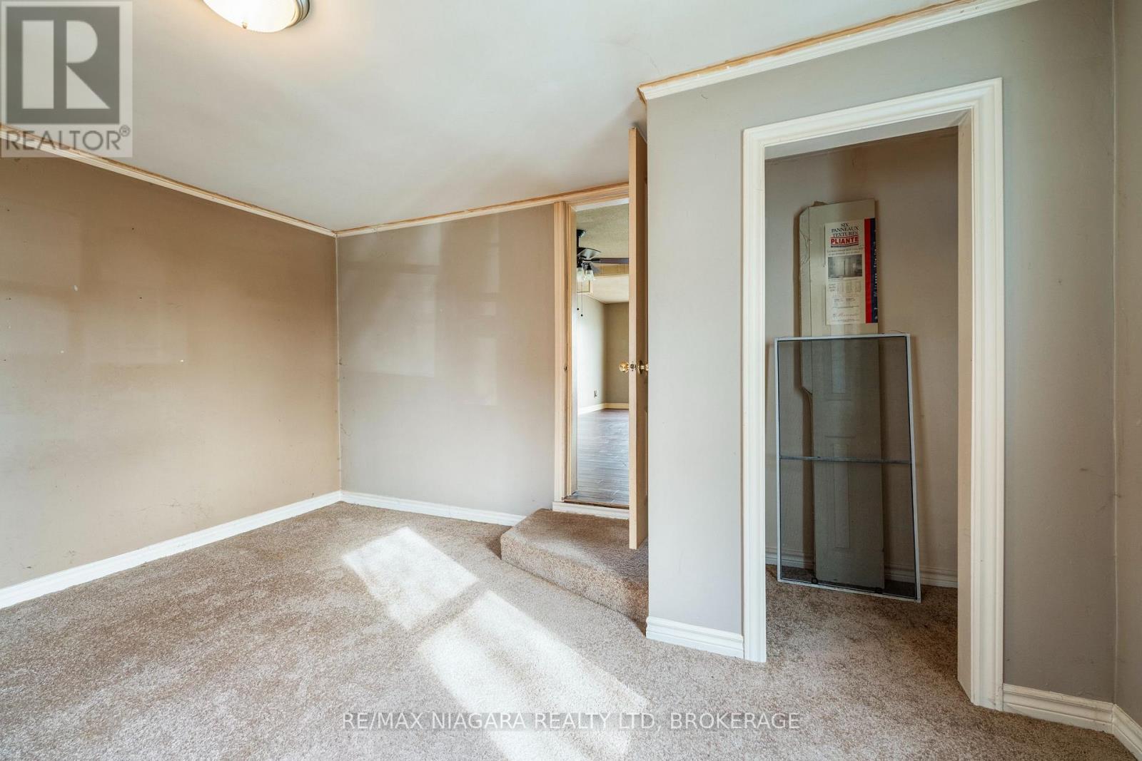 12 Admiral Road, St. Catharines, Ontario  L2P 1G5 - Photo 15 - X12924684