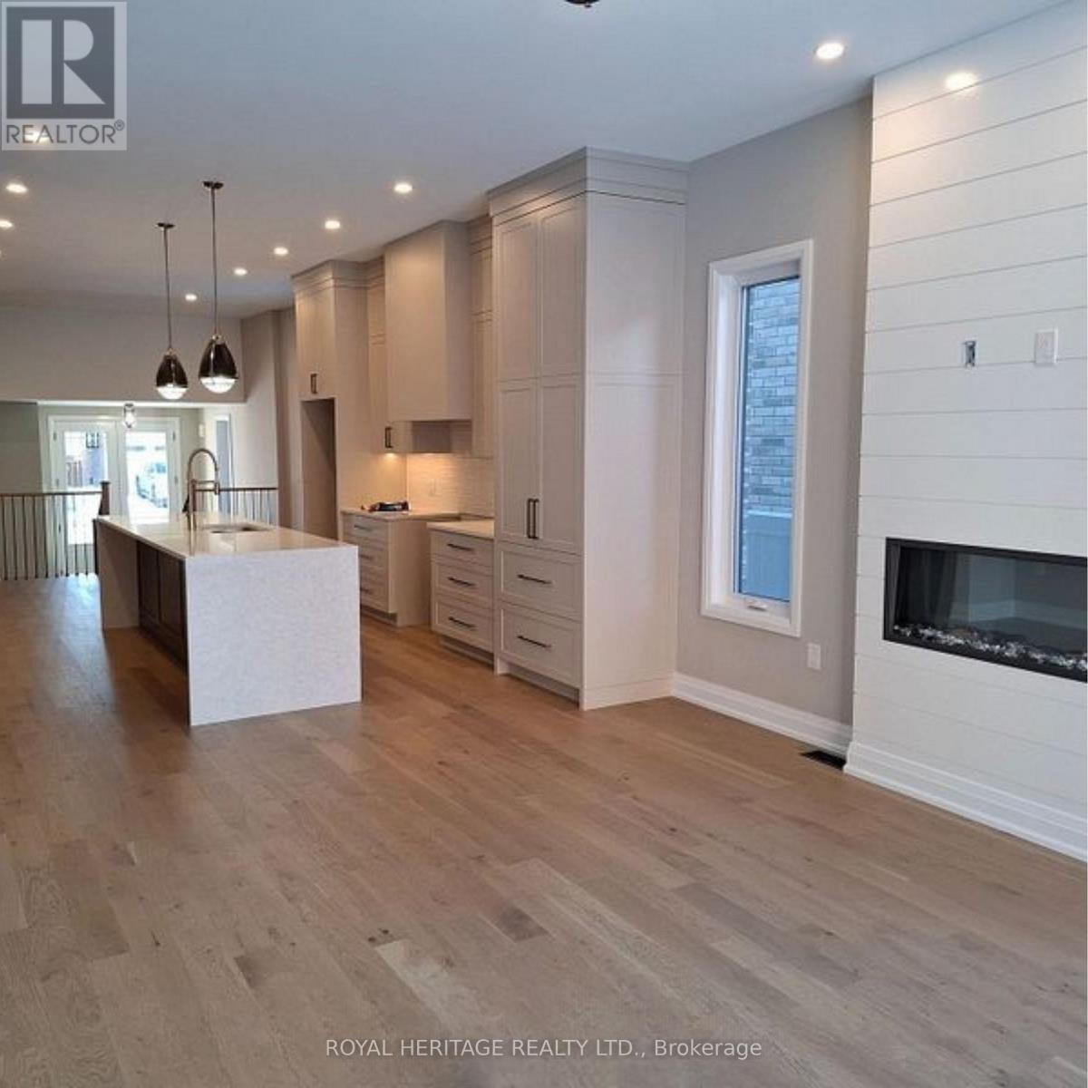 8 St Augustine Drive, Whitby, Ontario  L1M 0L7 - Photo 8 - E12677480