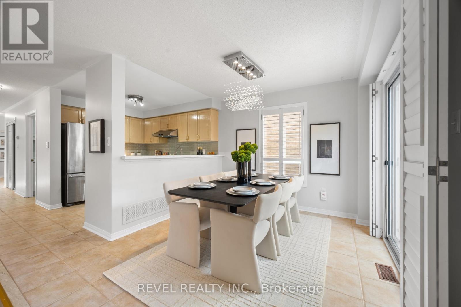 10 Dinsdale Drive, Vaughan, Ontario  L4H 2M5 - Photo 10 - N12924602