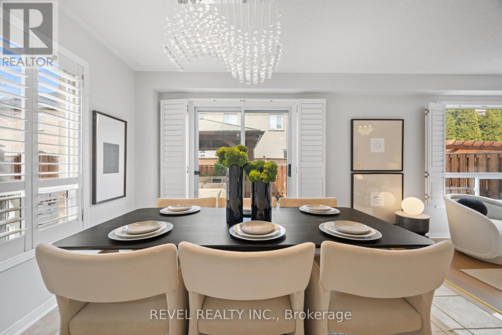 10 Dinsdale Drive, Vaughan, Ontario  L4H 2M5 - Photo 11 - N12924602