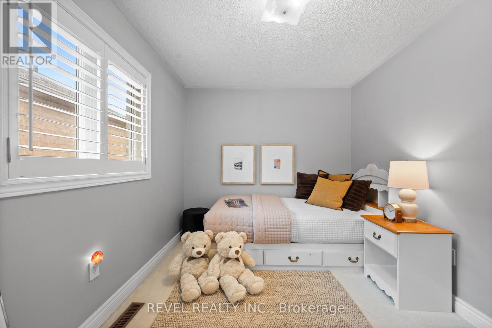 10 Dinsdale Drive, Vaughan, Ontario  L4H 2M5 - Photo 29 - N12924602