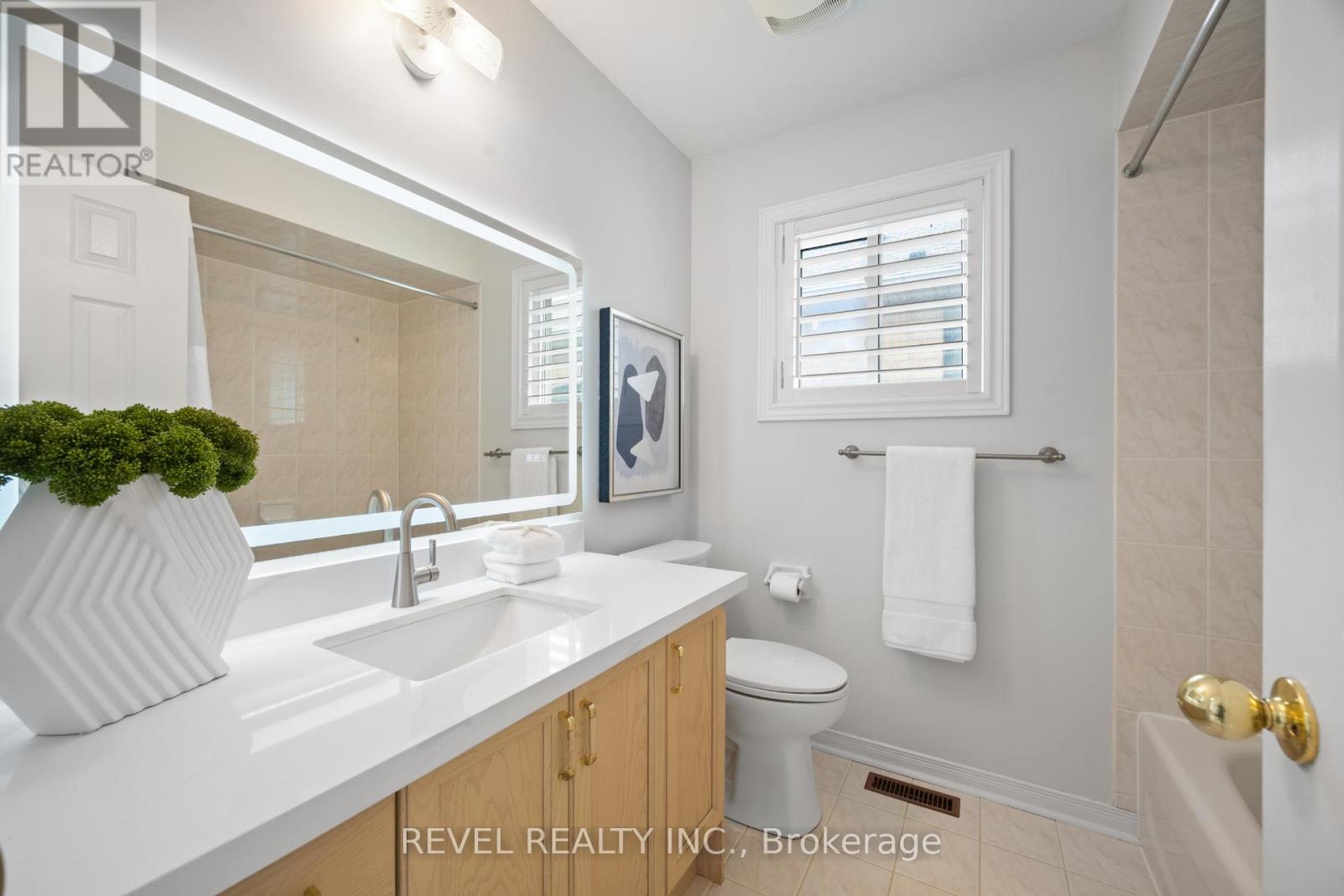 10 Dinsdale Drive, Vaughan, Ontario  L4H 2M5 - Photo 32 - N12924602