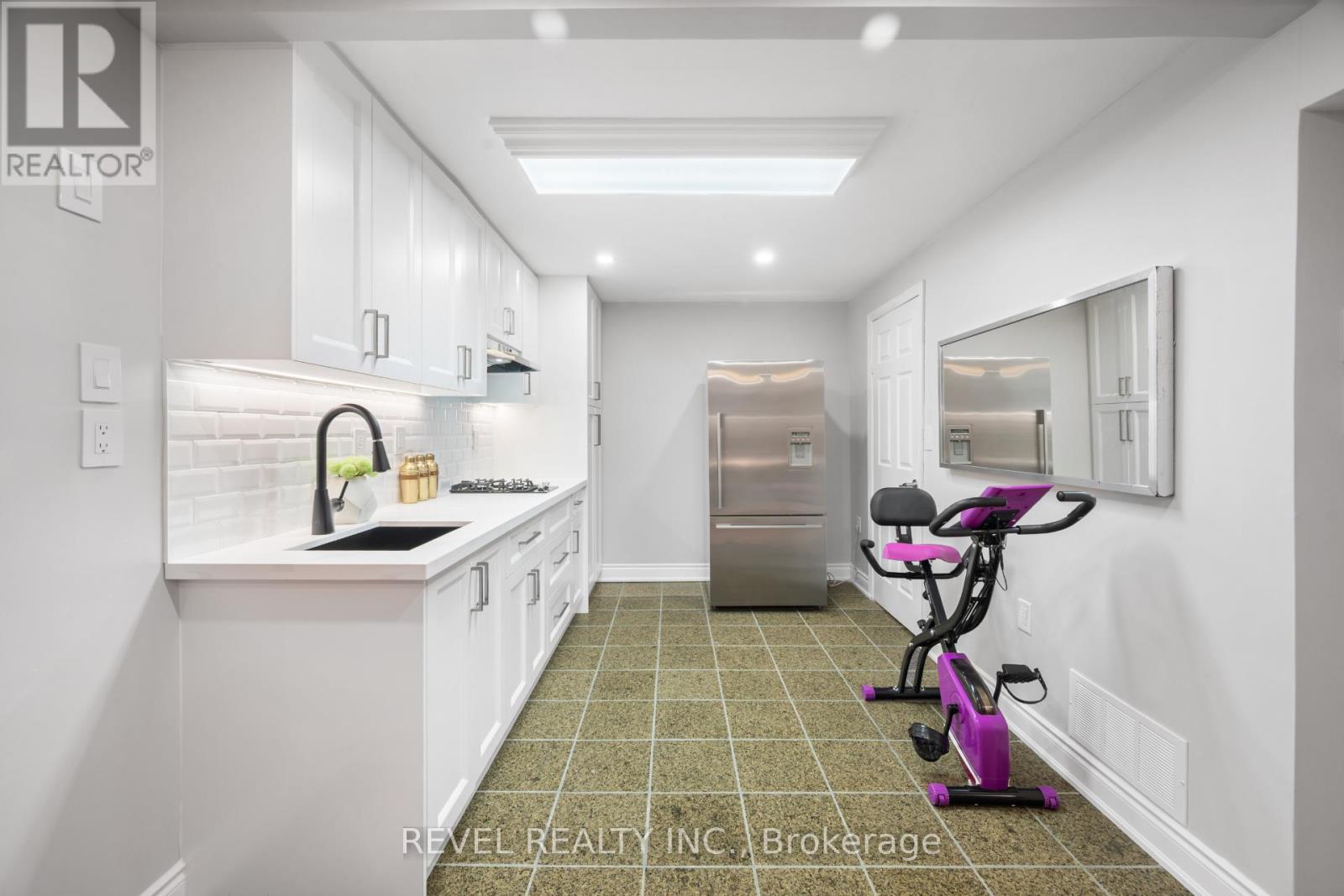 10 Dinsdale Drive, Vaughan, Ontario  L4H 2M5 - Photo 35 - N12924602