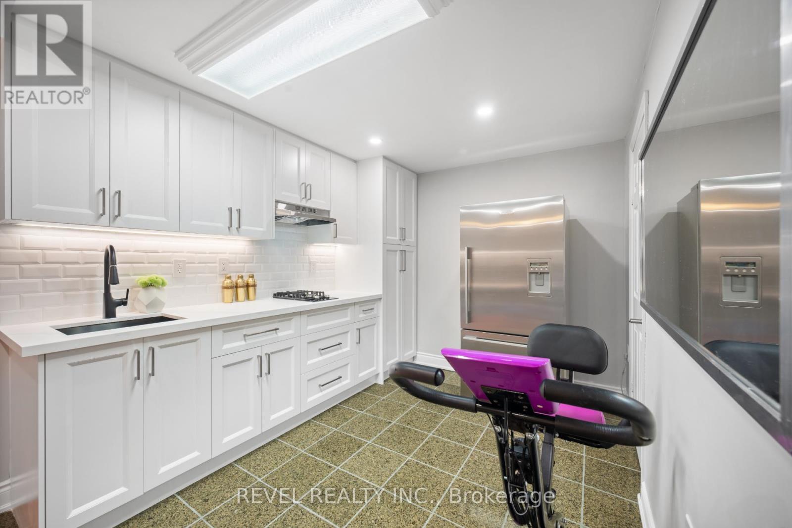 10 Dinsdale Drive, Vaughan, Ontario  L4H 2M5 - Photo 36 - N12924602