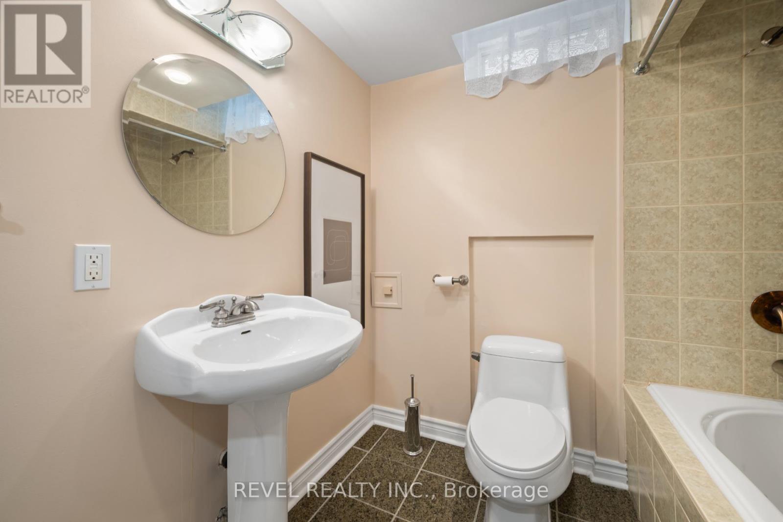 10 Dinsdale Drive, Vaughan, Ontario  L4H 2M5 - Photo 41 - N12924602