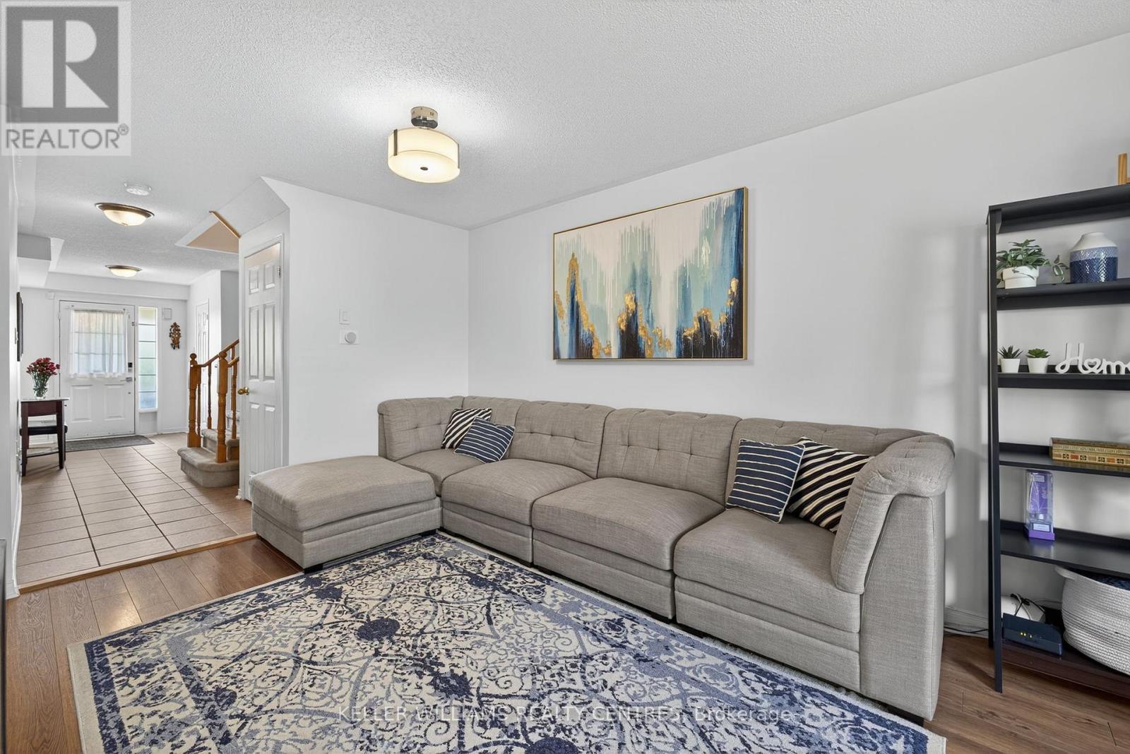 70 Burgess Crescent, Newmarket, Ontario  L3X 2T7 - Photo 10 - N12924732