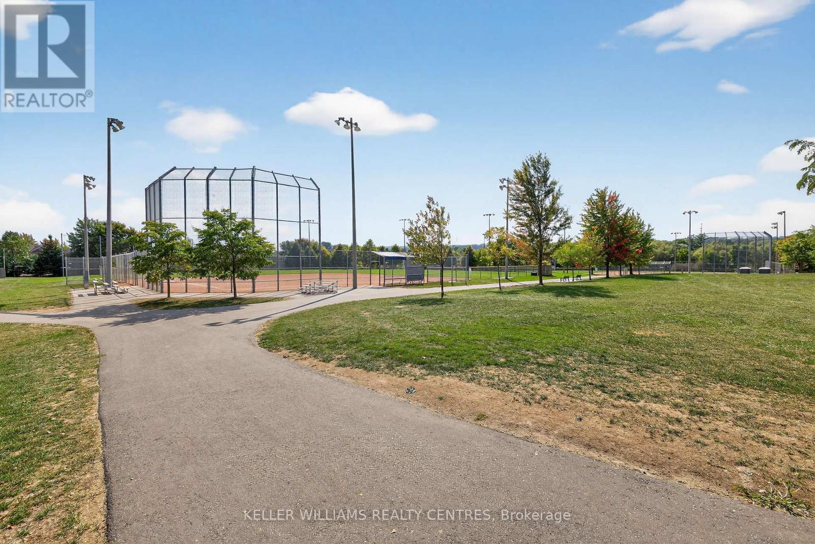 70 Burgess Crescent, Newmarket, Ontario  L3X 2T7 - Photo 46 - N12924732