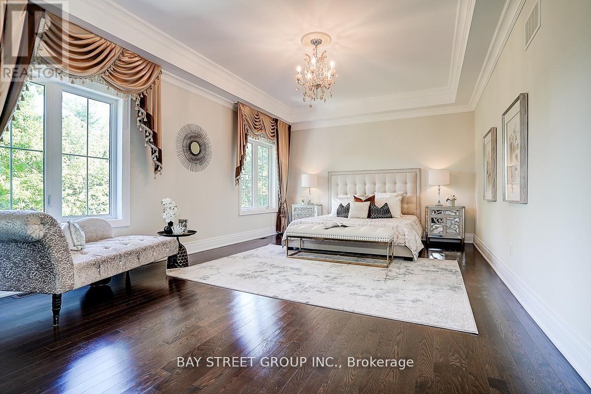 80 Lady Jessica Drive, Vaughan, Ontario  L6A 4T9 - Photo 5 - N12924774