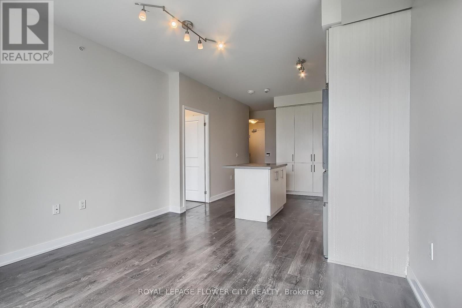 1806 - 75 Oneida Crescent, Richmond Hill, Ontario  L4B 0H3 - Photo 17 - N12924828