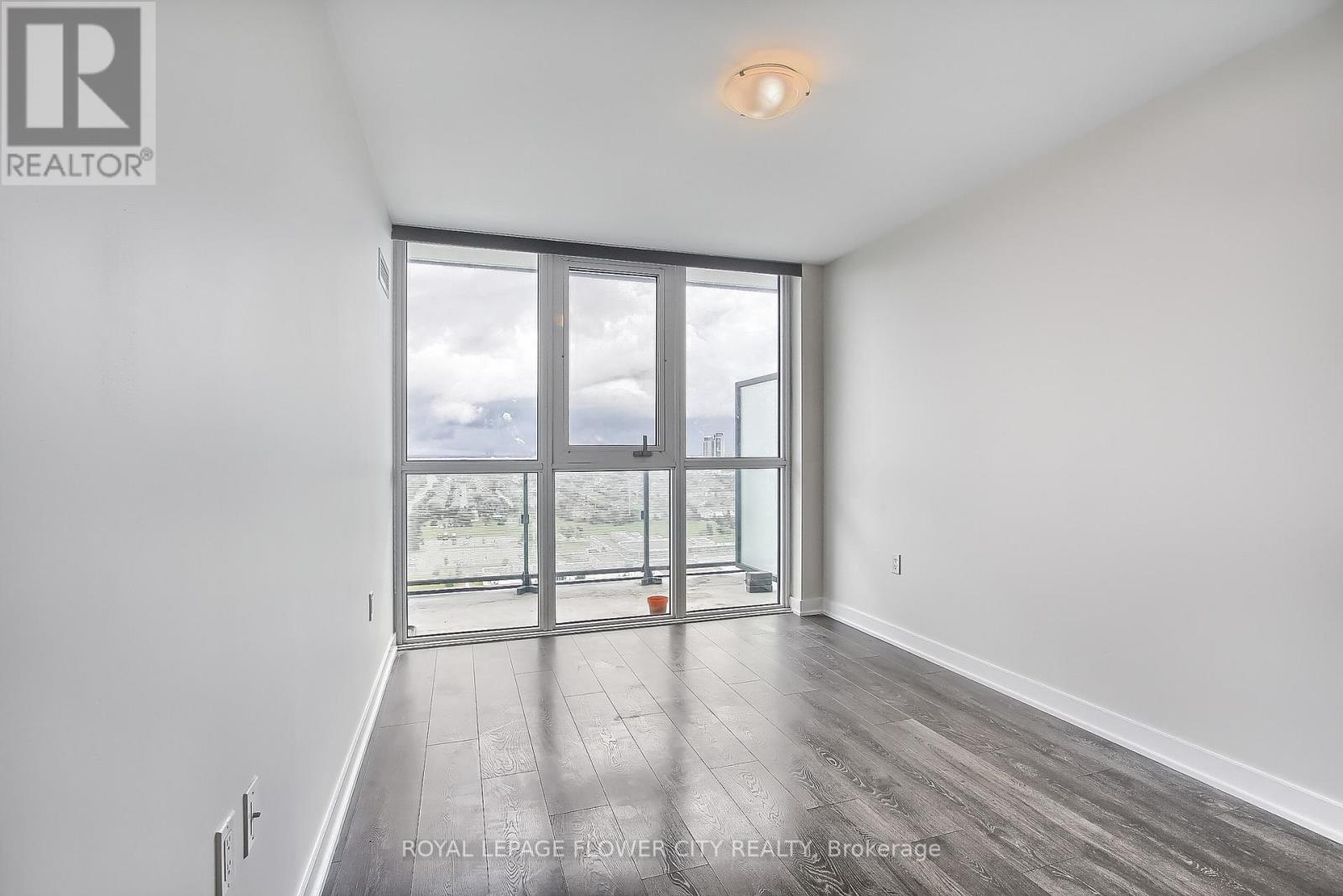 1806 - 75 Oneida Crescent, Richmond Hill, Ontario  L4B 0H3 - Photo 22 - N12924828