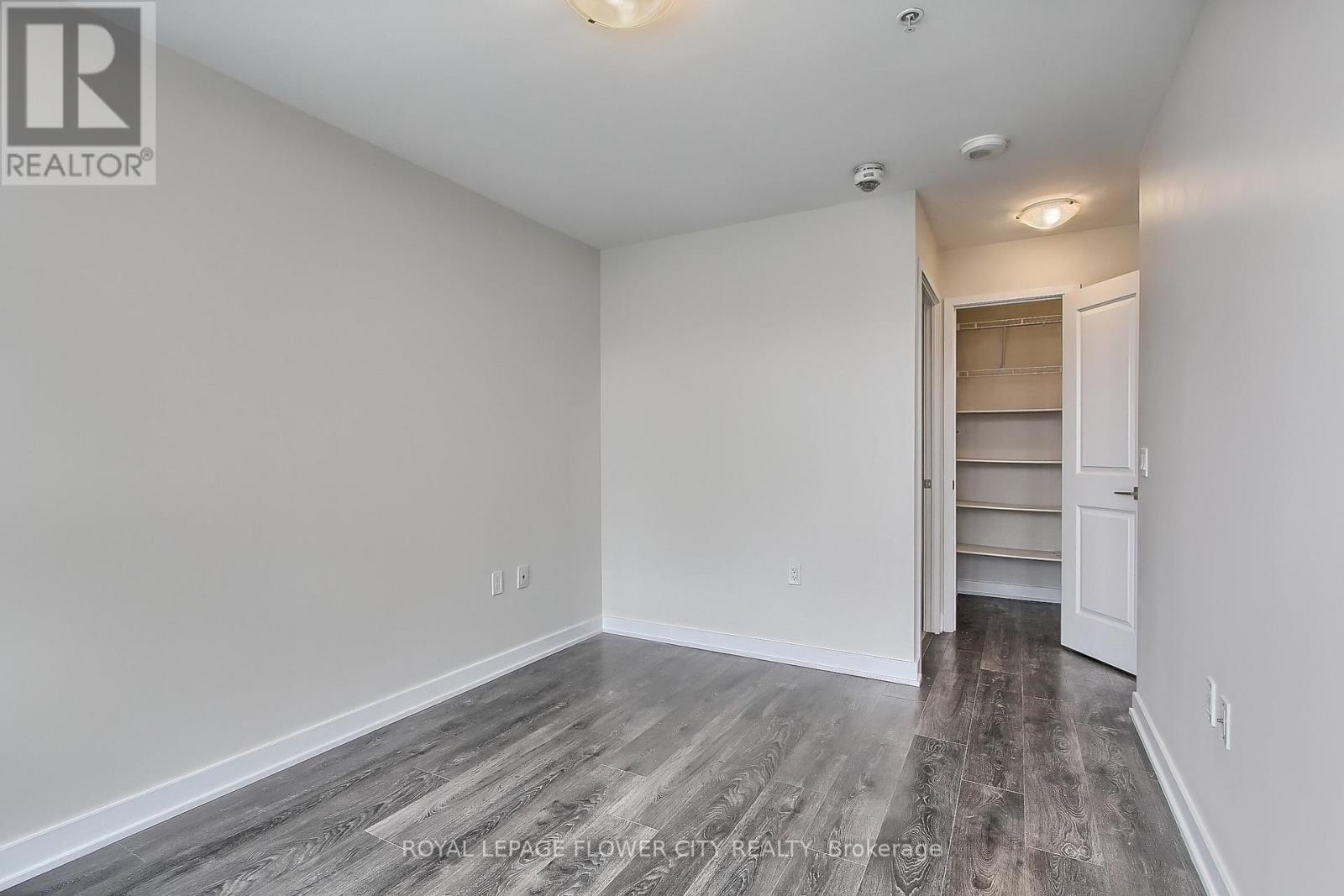 1806 - 75 Oneida Crescent, Richmond Hill, Ontario  L4B 0H3 - Photo 23 - N12924828