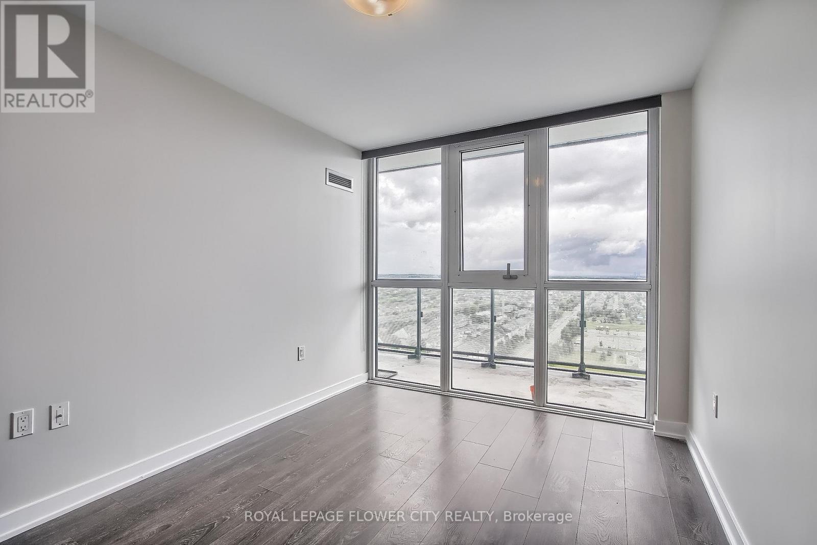 1806 - 75 Oneida Crescent, Richmond Hill, Ontario  L4B 0H3 - Photo 24 - N12924828