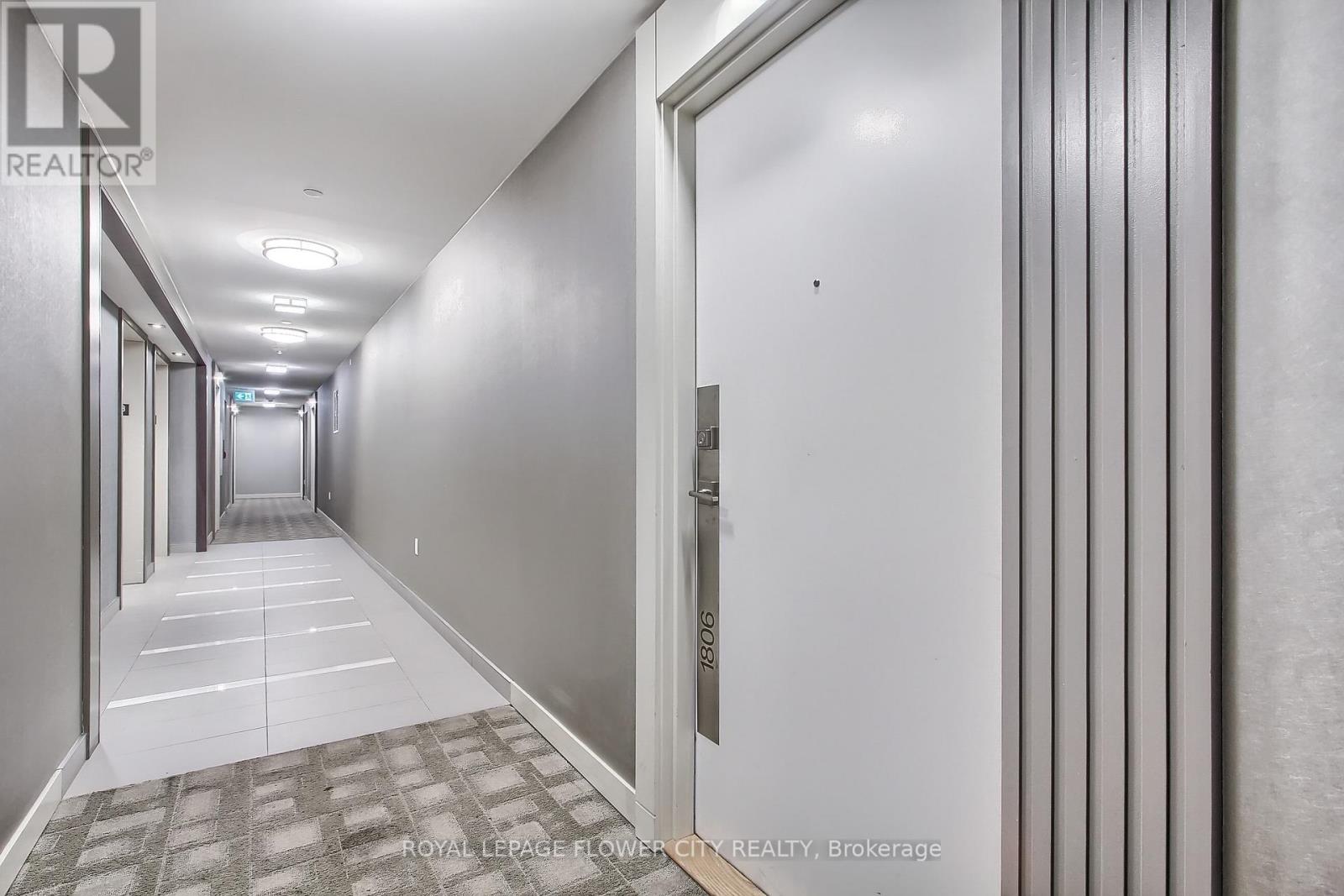 1806 - 75 Oneida Crescent, Richmond Hill, Ontario  L4B 0H3 - Photo 6 - N12924828