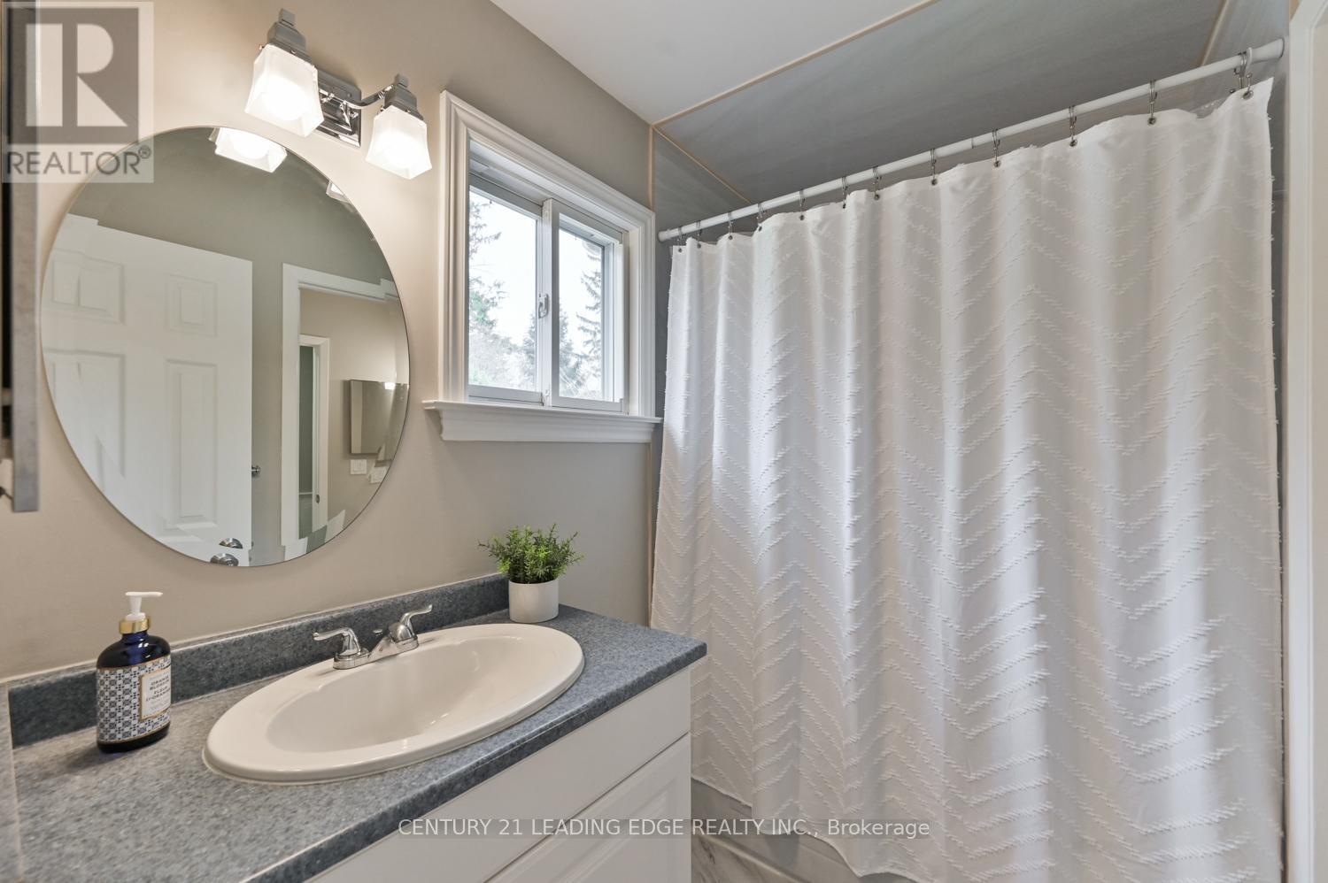 47 Wootten Way N, Markham (Markham Village), Ontario  L3P 2Y3 - Photo 20 - N12924908