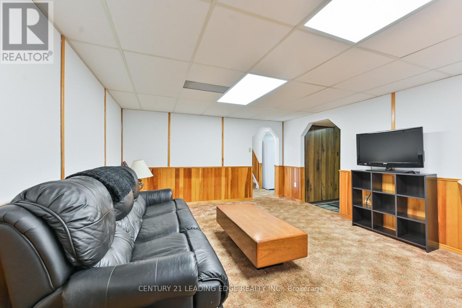 47 Wootten Way N, Markham (Markham Village), Ontario  L3P 2Y3 - Photo 32 - N12924908