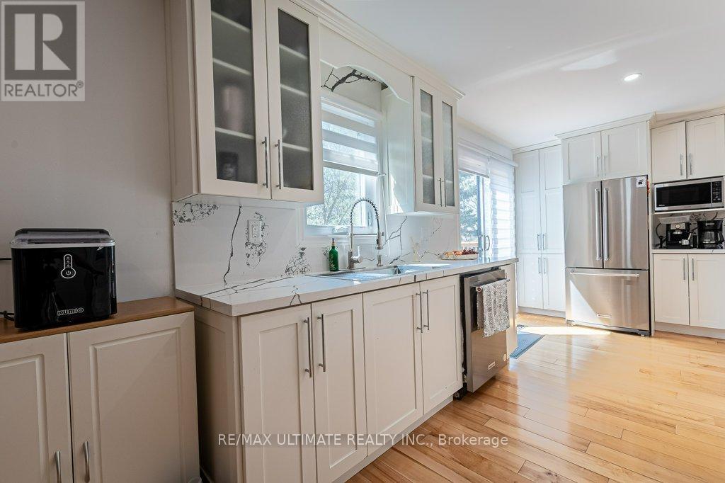 23 Morrow Drive, New Tecumseth, Ontario  L9R 1M6 - Photo 10 - N12924932