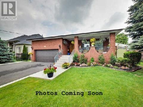 20 Garden Avenue, Richmond Hill, Ontario  L4C 6L9 - Photo 1 - N12924934