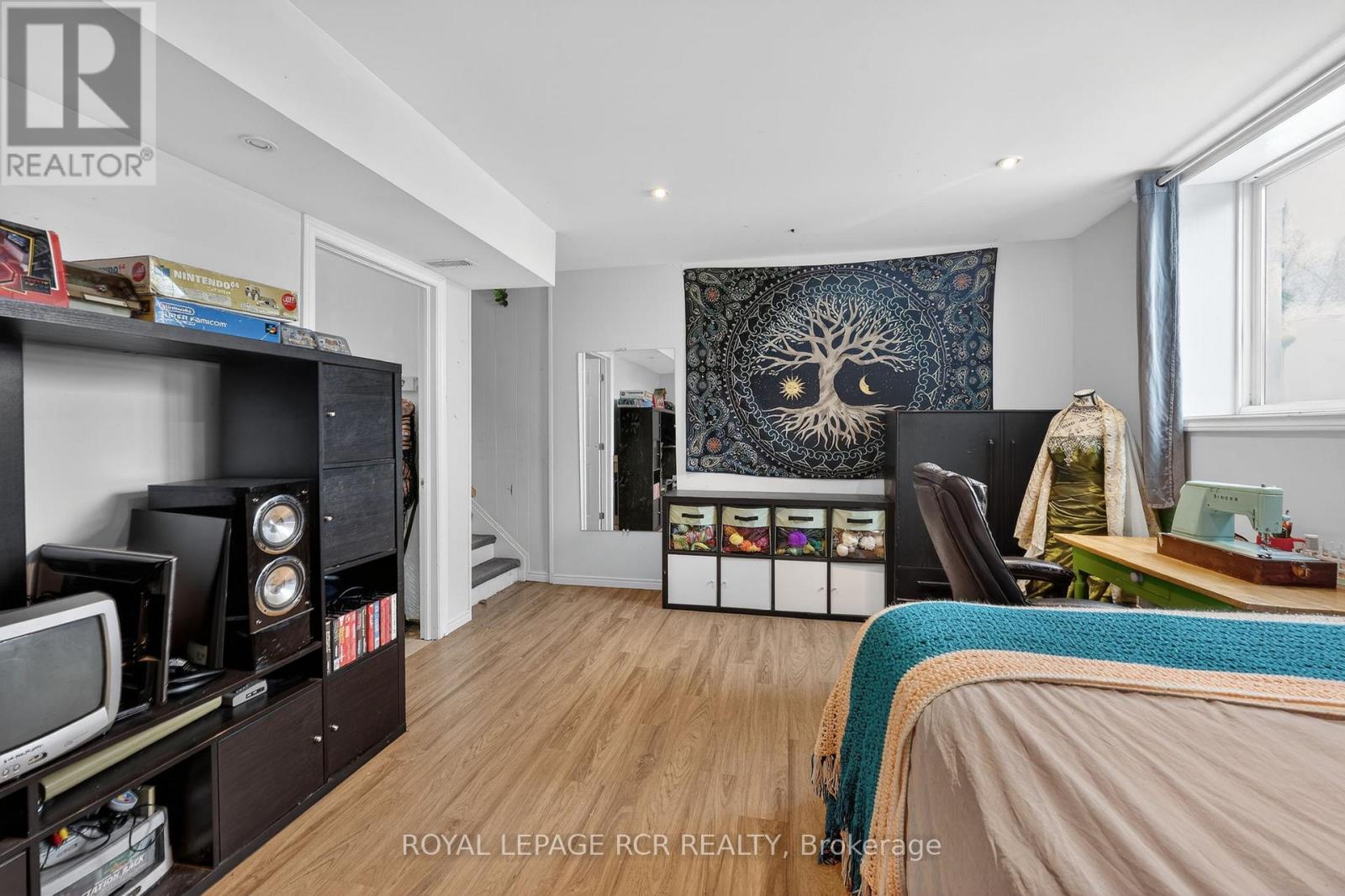 75 Hazel Street, Tay, Ontario  L0K 2C0 - Photo 13 - S12924646