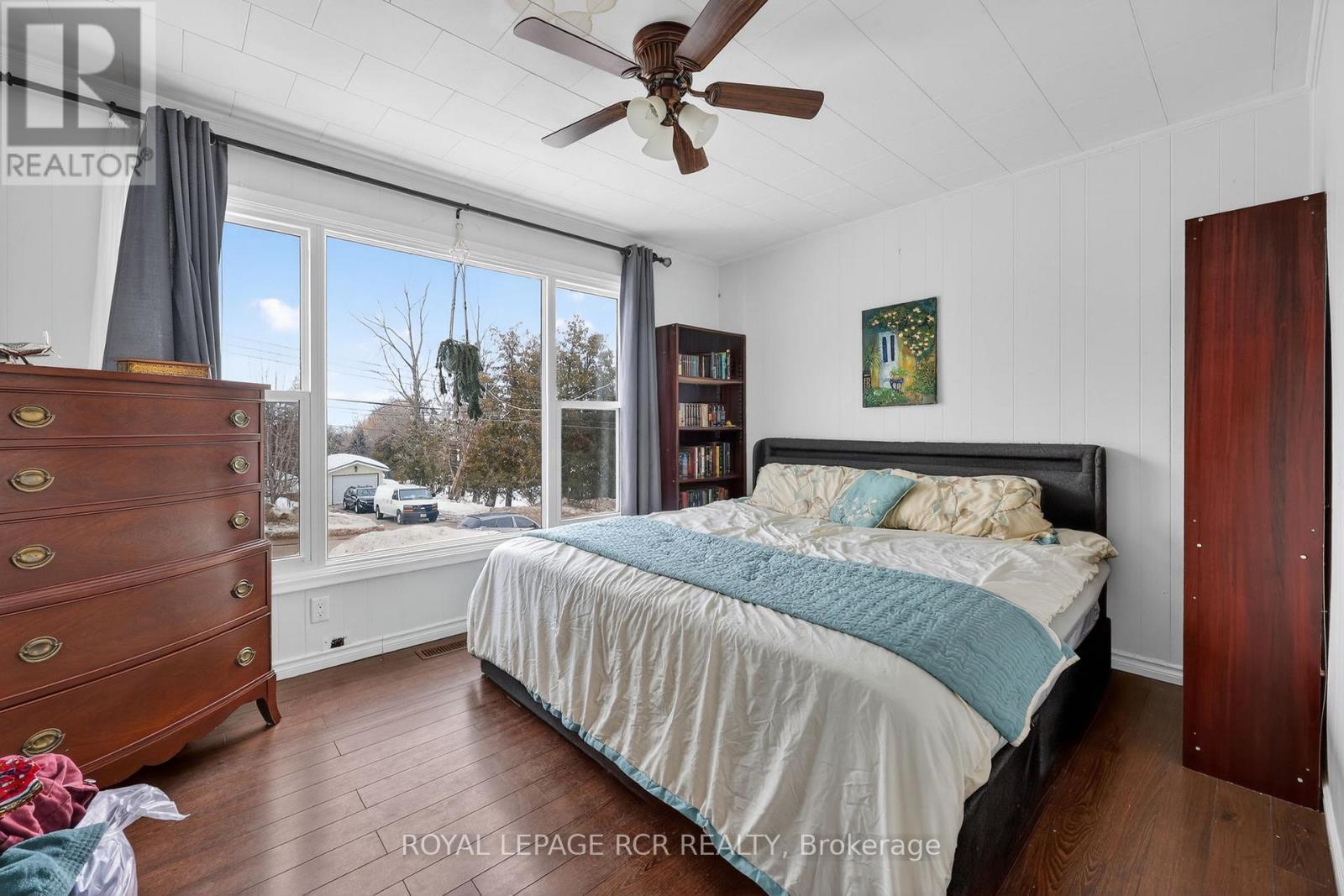 75 Hazel Street, Tay, Ontario  L0K 2C0 - Photo 8 - S12924646