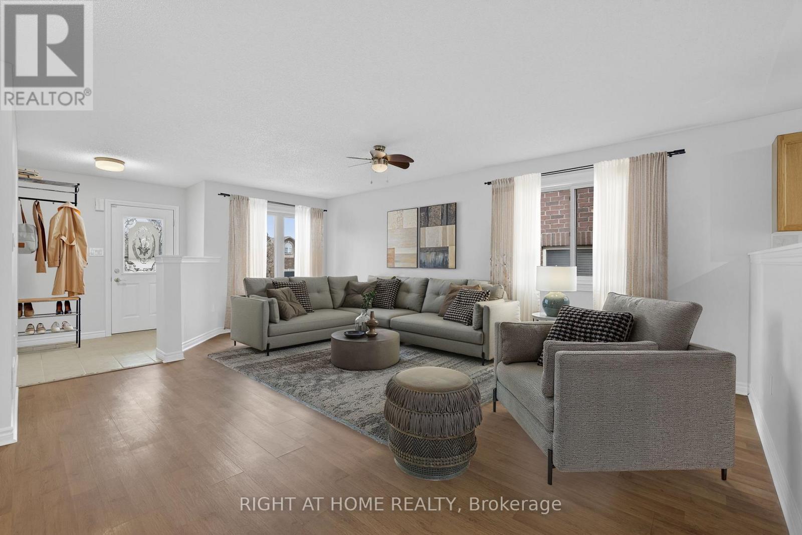 16 Glenhill Drive, Barrie, Ontario  L4N 5X4 - Photo 10 - S12924866