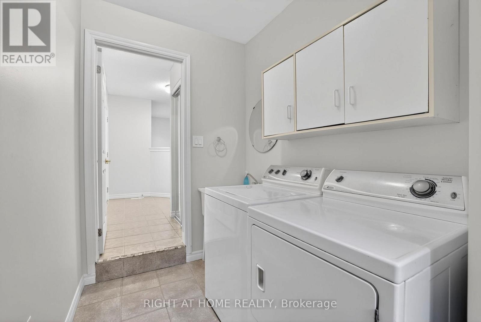 16 Glenhill Drive, Barrie, Ontario  L4N 5X4 - Photo 31 - S12924866