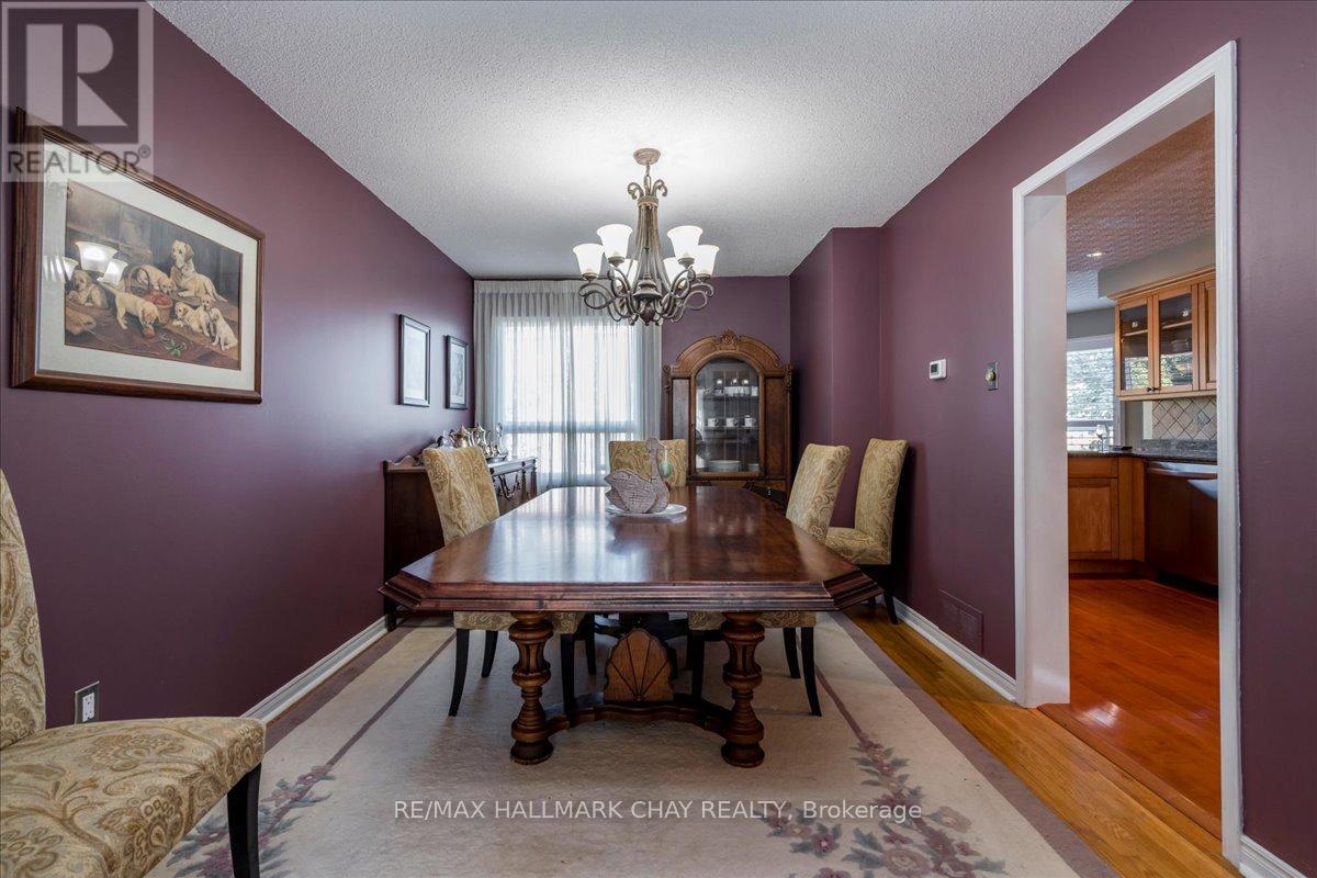21 Barwick Drive, Barrie (West Bayfield), Ontario  L4N 6Z7 - Photo 6 - S12924882