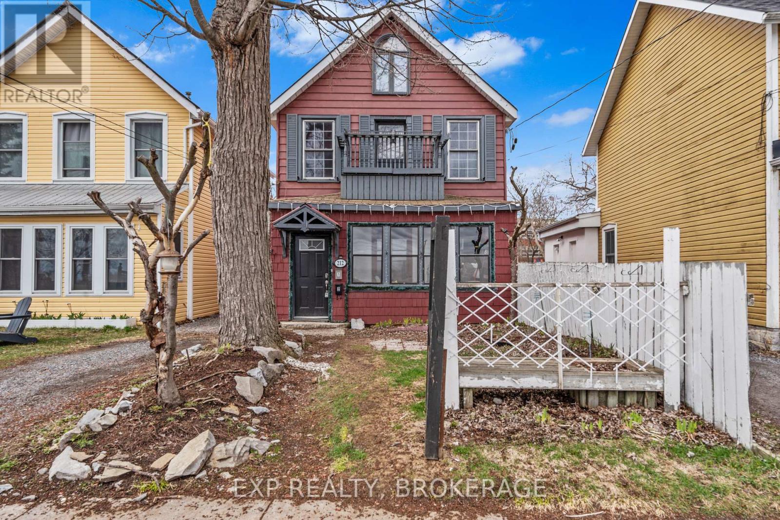 212 RIDEAU STREET, Kingston, Ontario