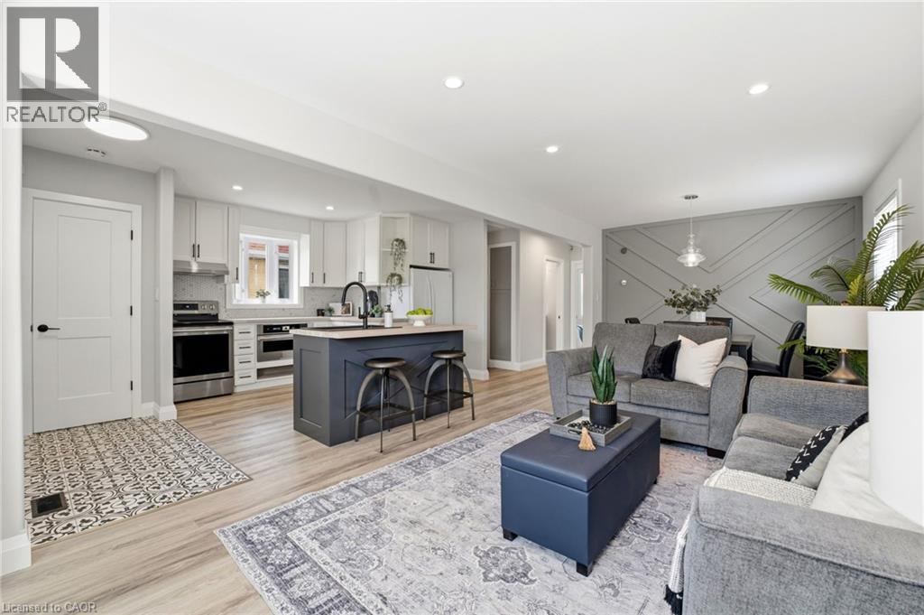 957 Queensdale Avenue E, Hamilton, Ontario  L8T 1H5 - Photo 5 - 40815303