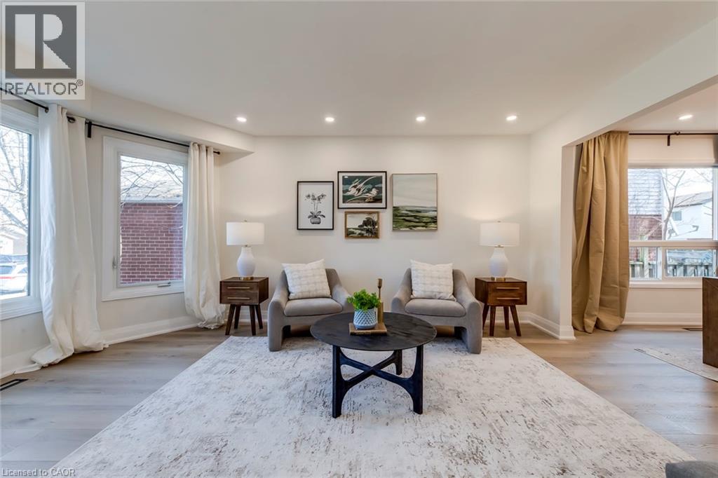 3184 Renton Road, Burlington, Ontario  L7M 2W8 - Photo 3 - 40814625