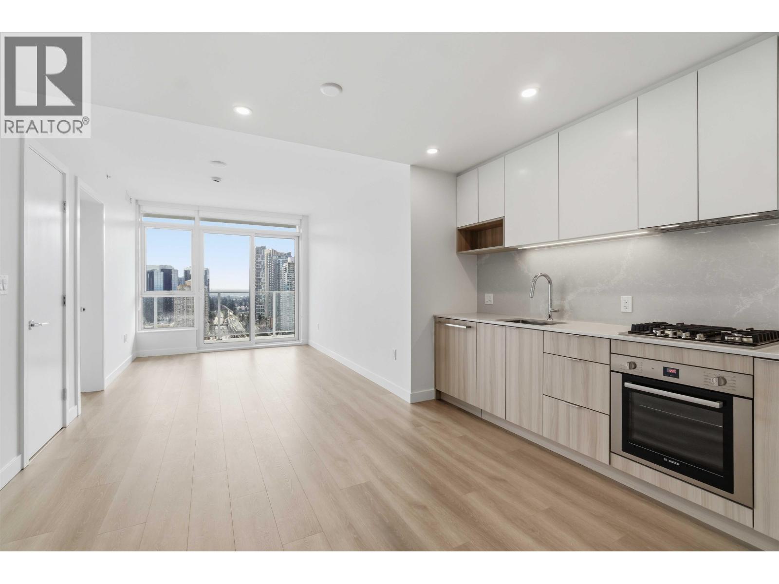 2505 6087 Wilson Avenue, Burnaby, British Columbia V5H 0M1 - Photo 6 - R3102423