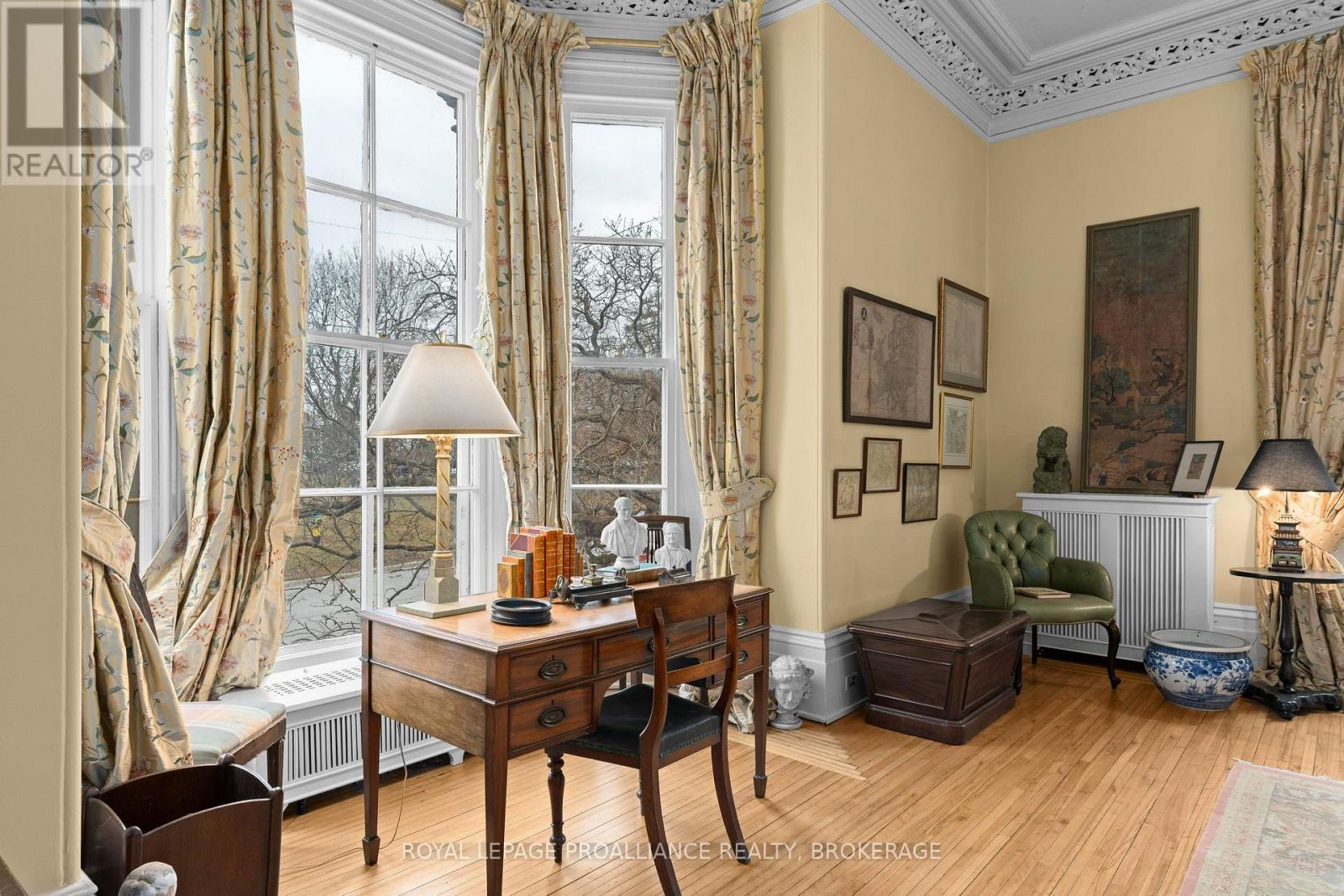 3 Emily Street, Kingston, Ontario  K7L 2W2 - Photo 11 - X12924924