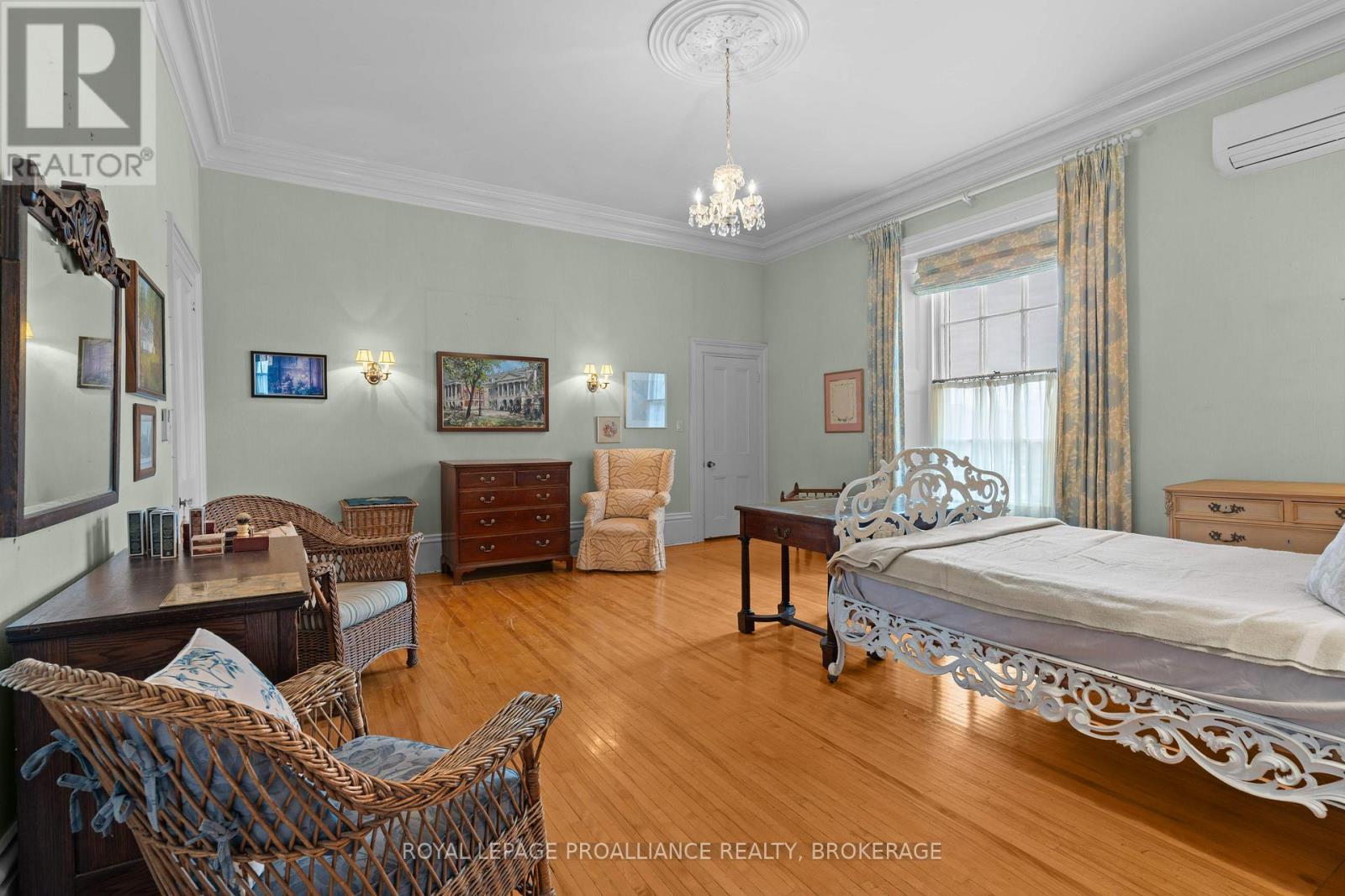 3 Emily Street, Kingston, Ontario  K7L 2W2 - Photo 22 - X12924924