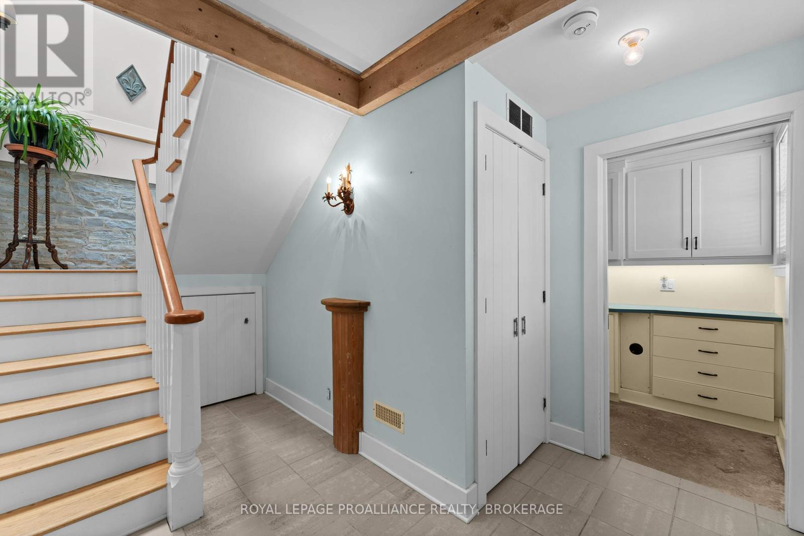 3 Emily Street, Kingston, Ontario  K7L 2W2 - Photo 36 - X12924924