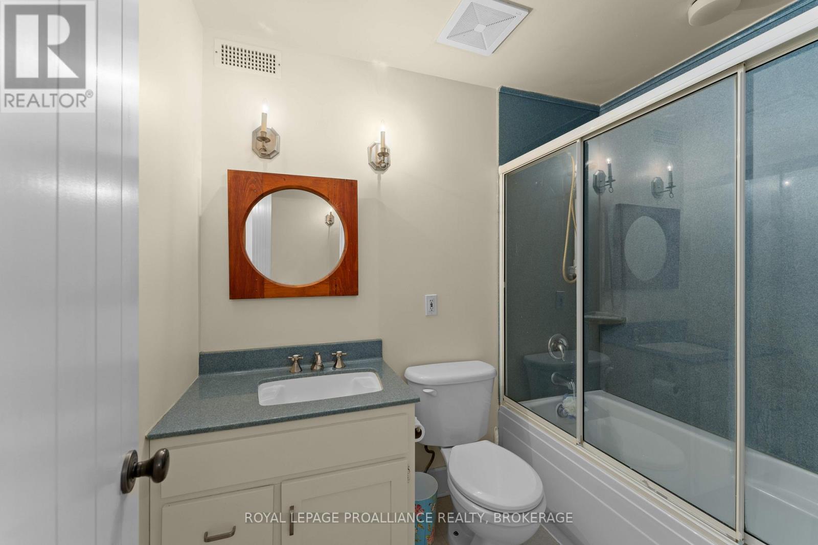 3 Emily Street, Kingston, Ontario  K7L 2W2 - Photo 44 - X12924924