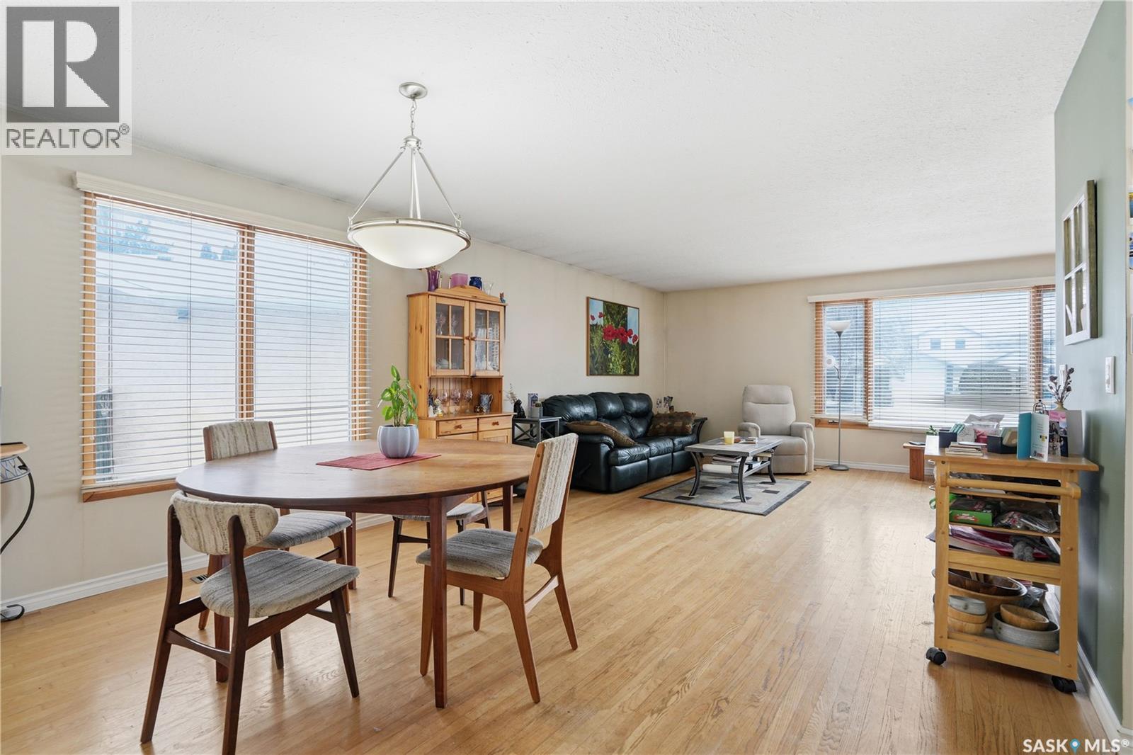 302 Bentham Crescent, Saskatoon, Saskatchewan  S7N 3V4 - Photo 9 - SK031369