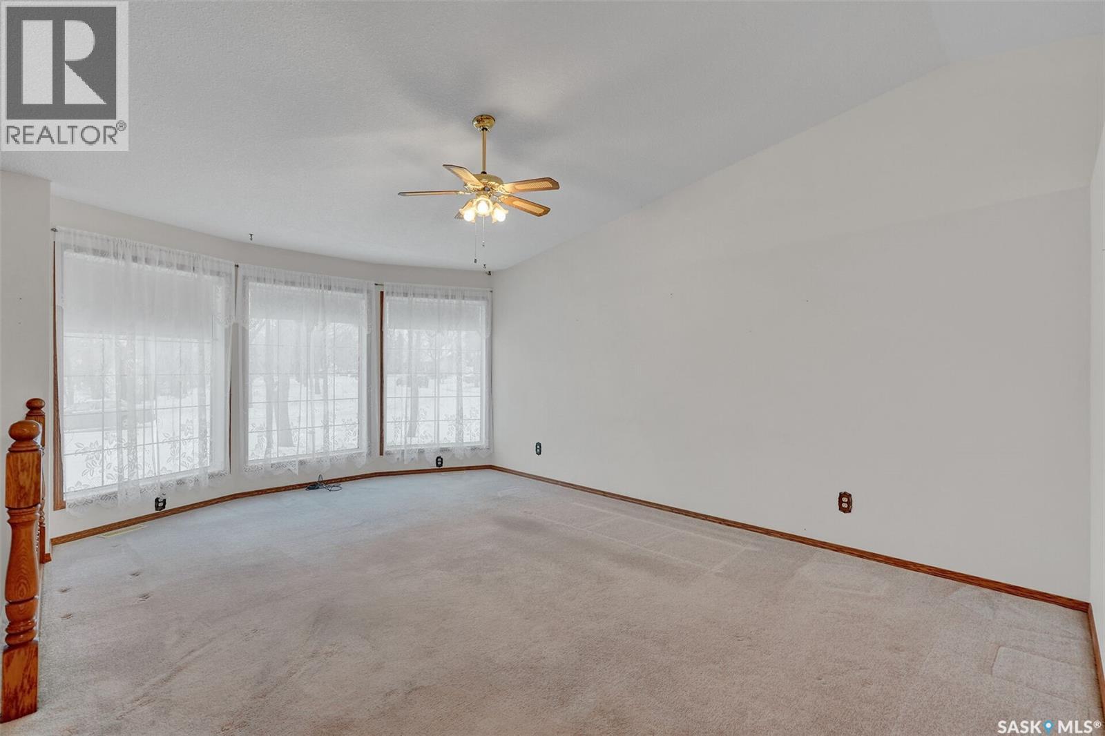 227 Rothwell Crescent, Regina, Saskatchewan  S4N 1R5 - Photo 4 - SK031364