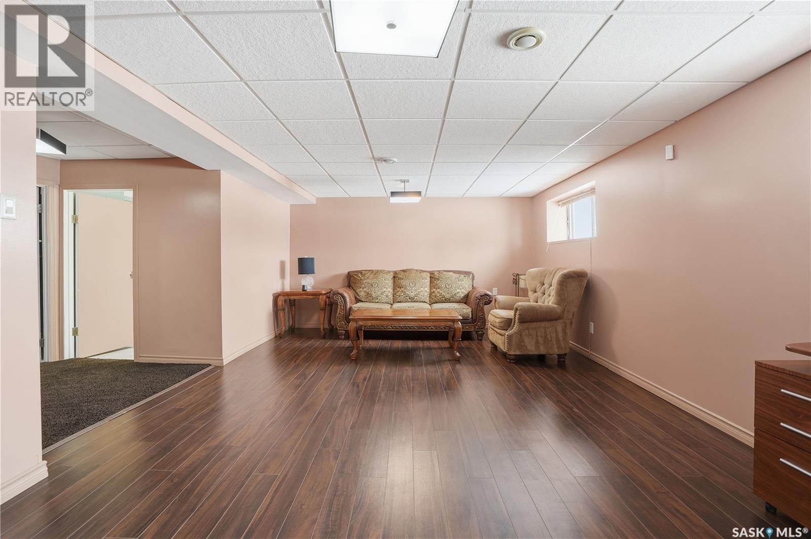 6914 Cunningham Drive, Regina, Saskatchewan  S4X 3V6 - Photo 23 - SK031336