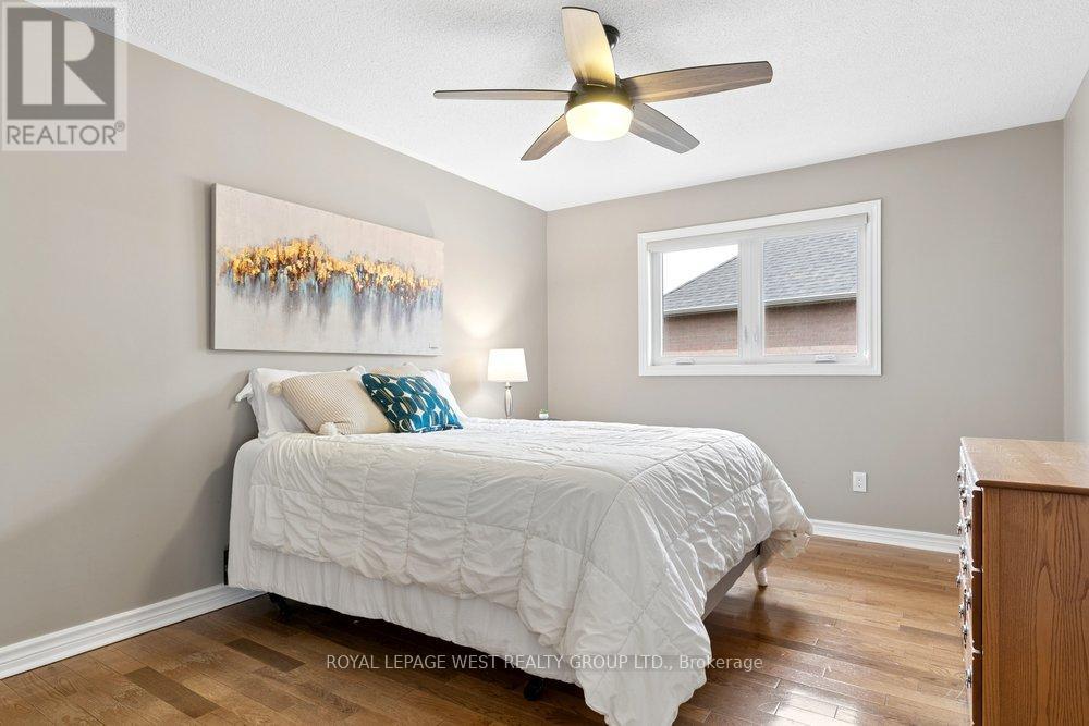 2293 Carpenters Circle, Oakville, Ontario  L6M 3C6 - Photo 40 - W12924628