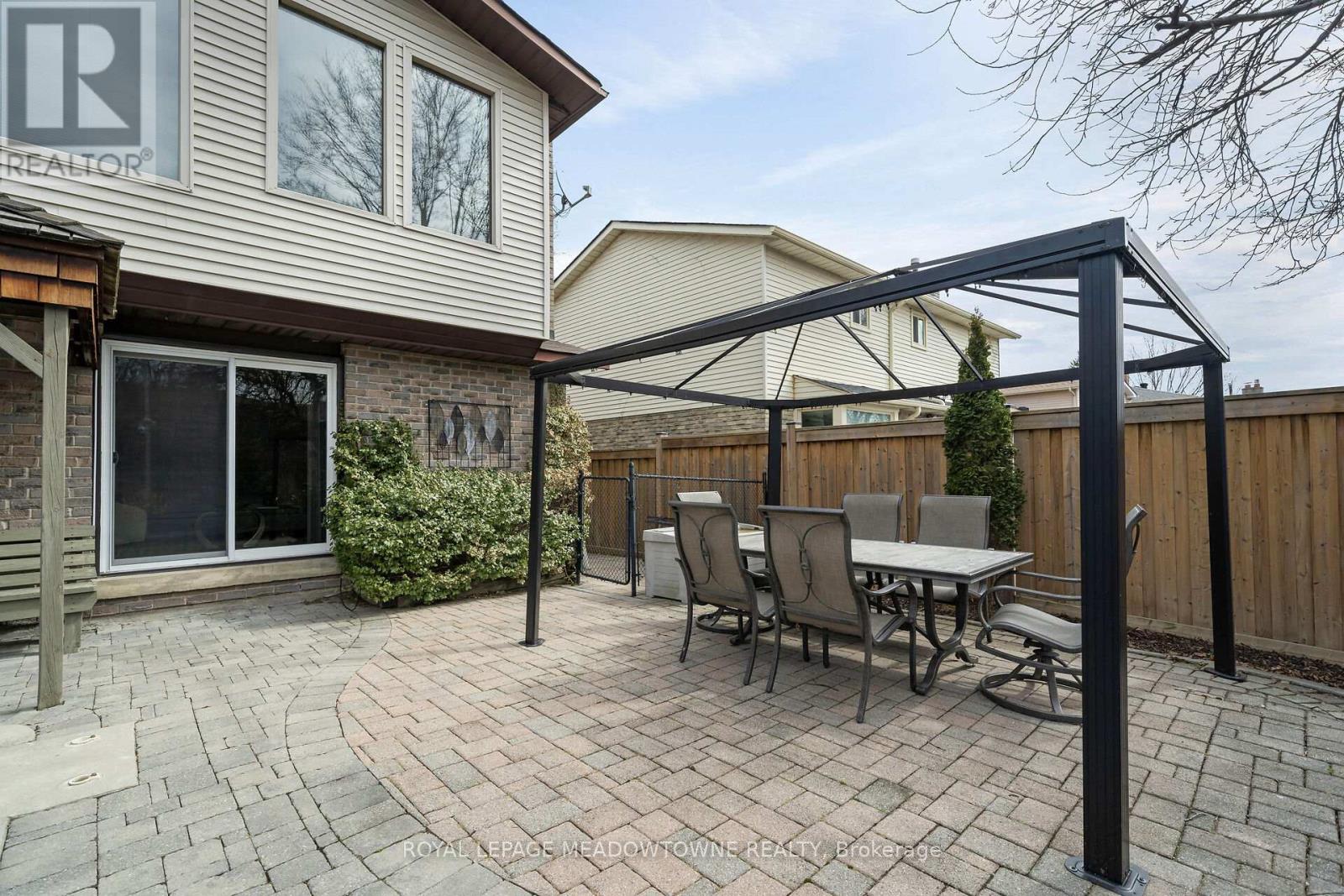 431 Gowland Crescent, Milton, Ontario  L9T 4B9 - Photo 30 - W12924638