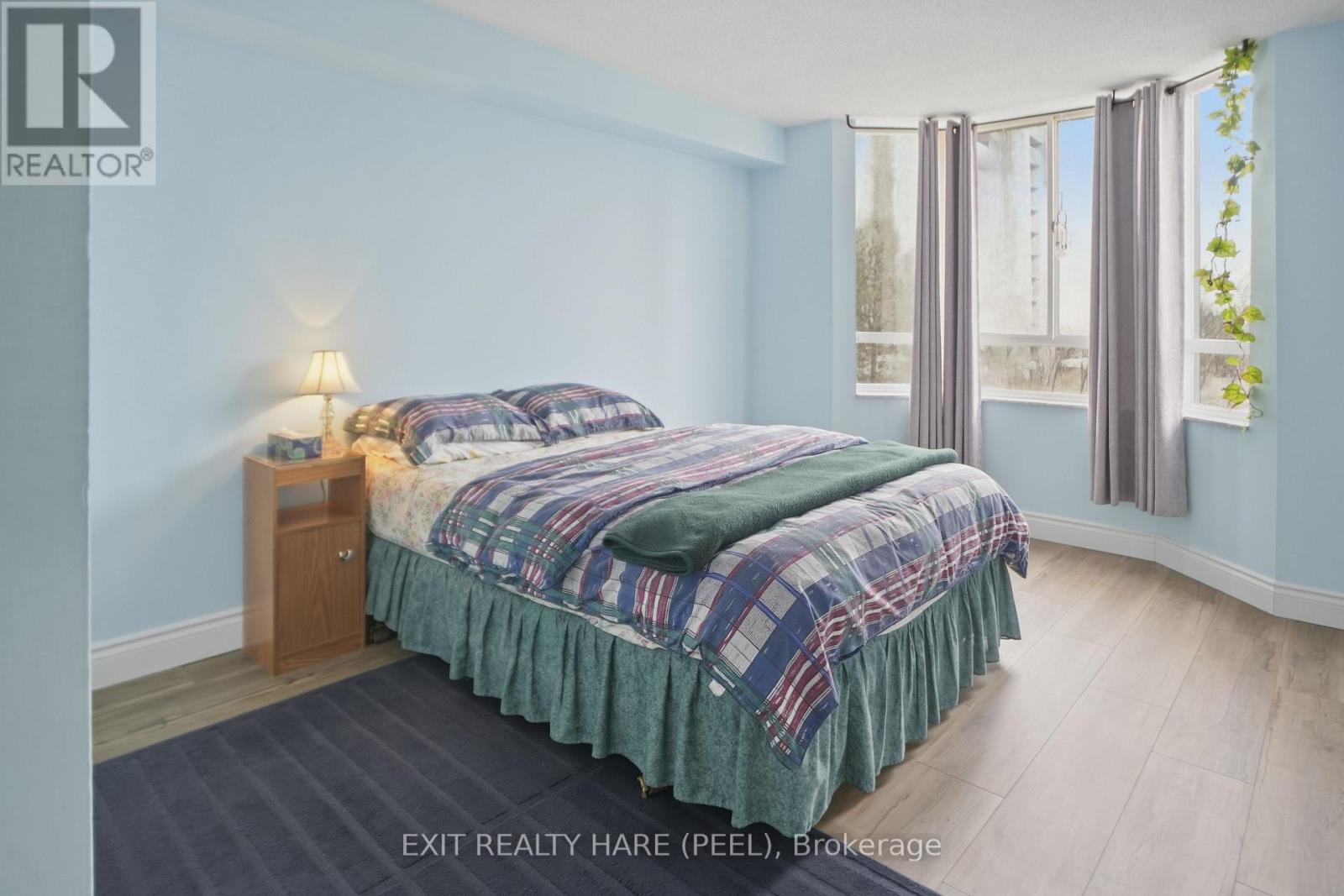 407 - 5 Lisa Street, Brampton, Ontario  L6T 4T4 - Photo 12 - W12924648