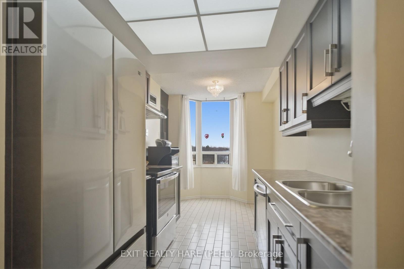 407 - 5 Lisa Street, Brampton, Ontario  L6T 4T4 - Photo 16 - W12924648