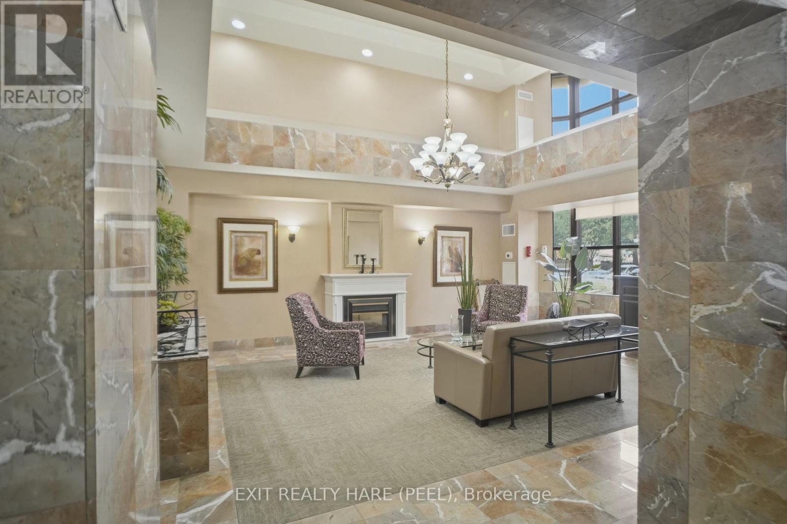 407 - 5 Lisa Street, Brampton, Ontario  L6T 4T4 - Photo 2 - W12924648