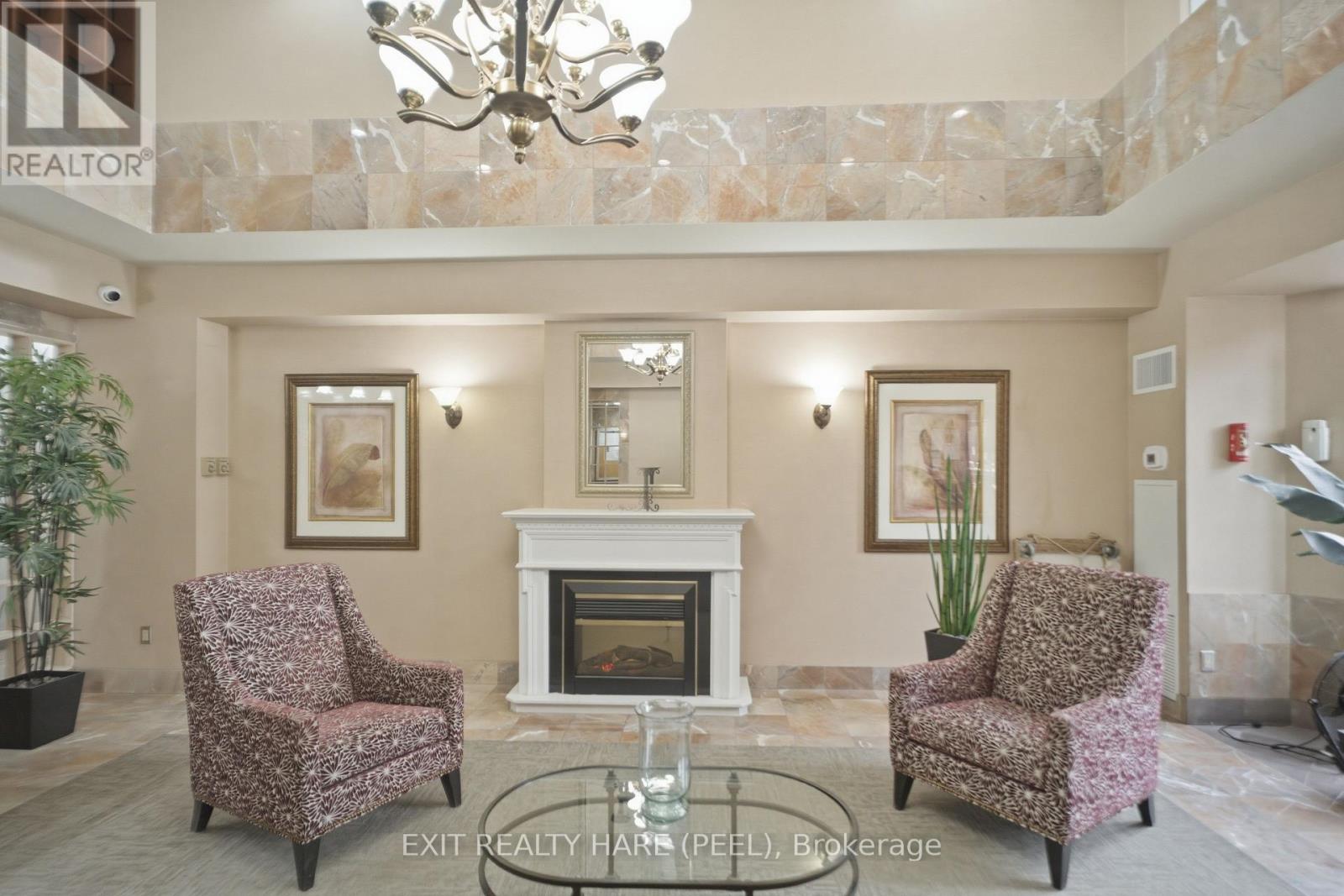 407 - 5 Lisa Street, Brampton, Ontario  L6T 4T4 - Photo 3 - W12924648