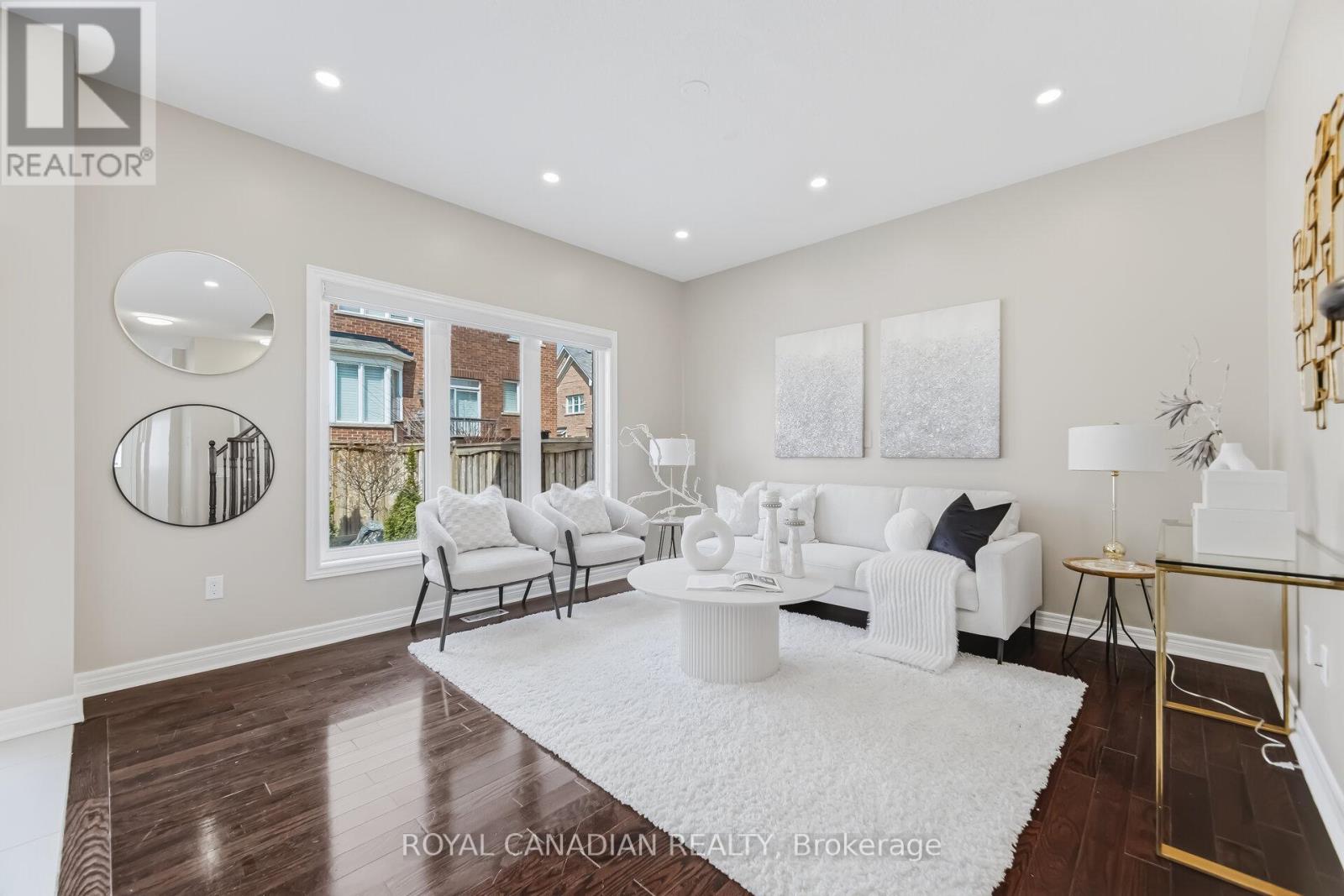 83 Mander Place, Milton, Ontario  L9T 7A8 - Photo 13 - W12924704