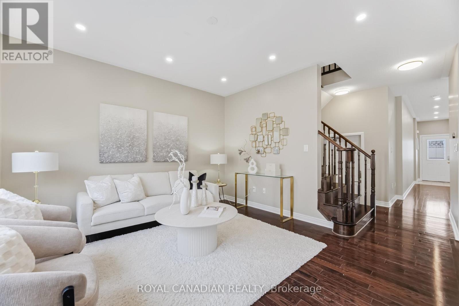 83 Mander Place, Milton, Ontario  L9T 7A8 - Photo 14 - W12924704