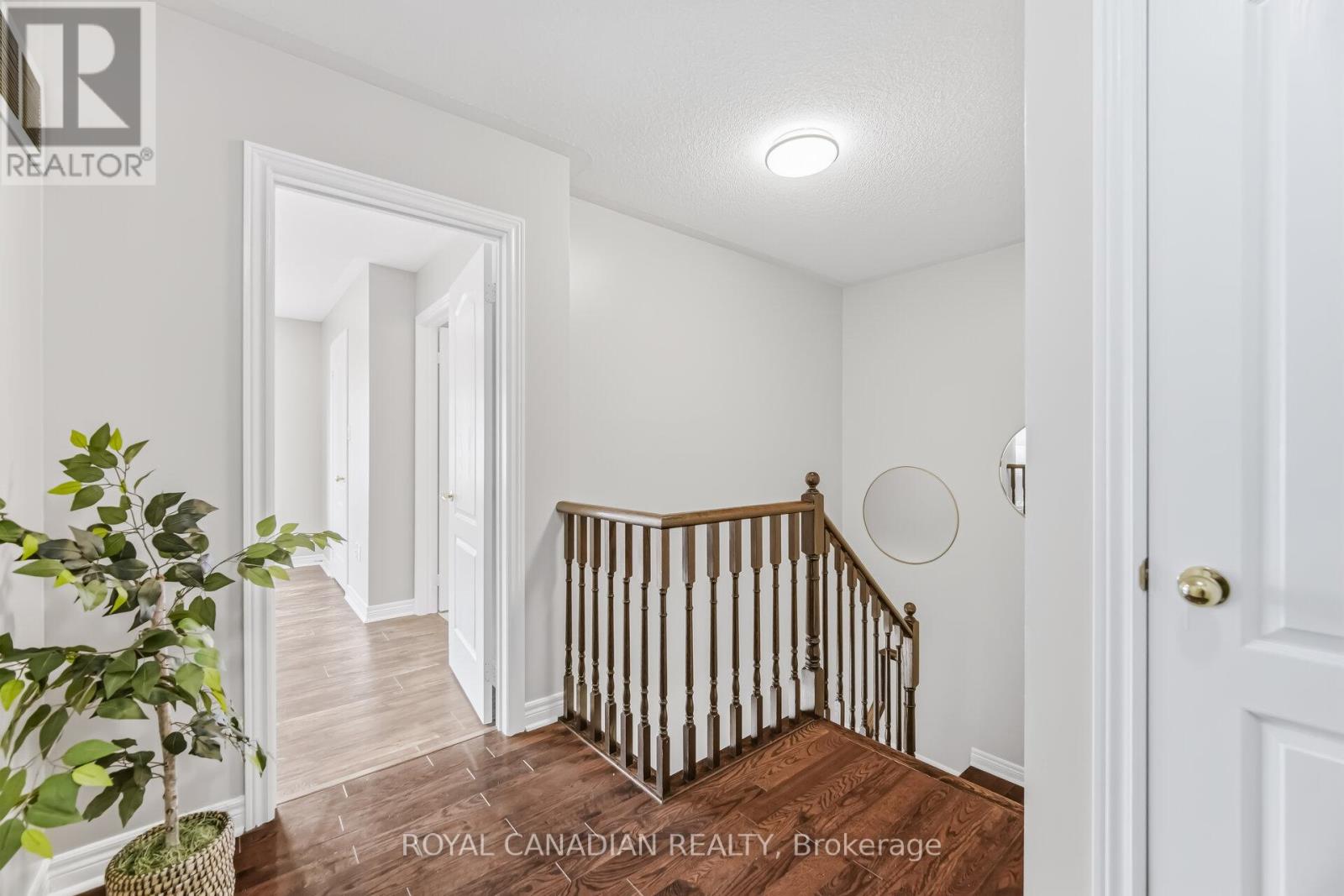 83 Mander Place, Milton, Ontario  L9T 7A8 - Photo 24 - W12924704