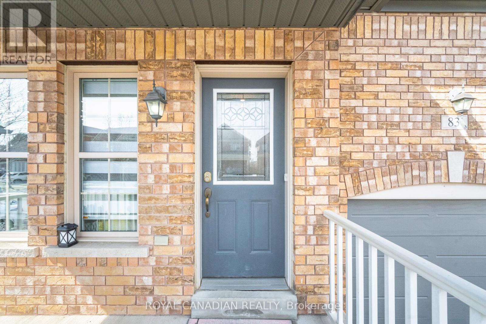 83 Mander Place, Milton, Ontario  L9T 7A8 - Photo 5 - W12924704